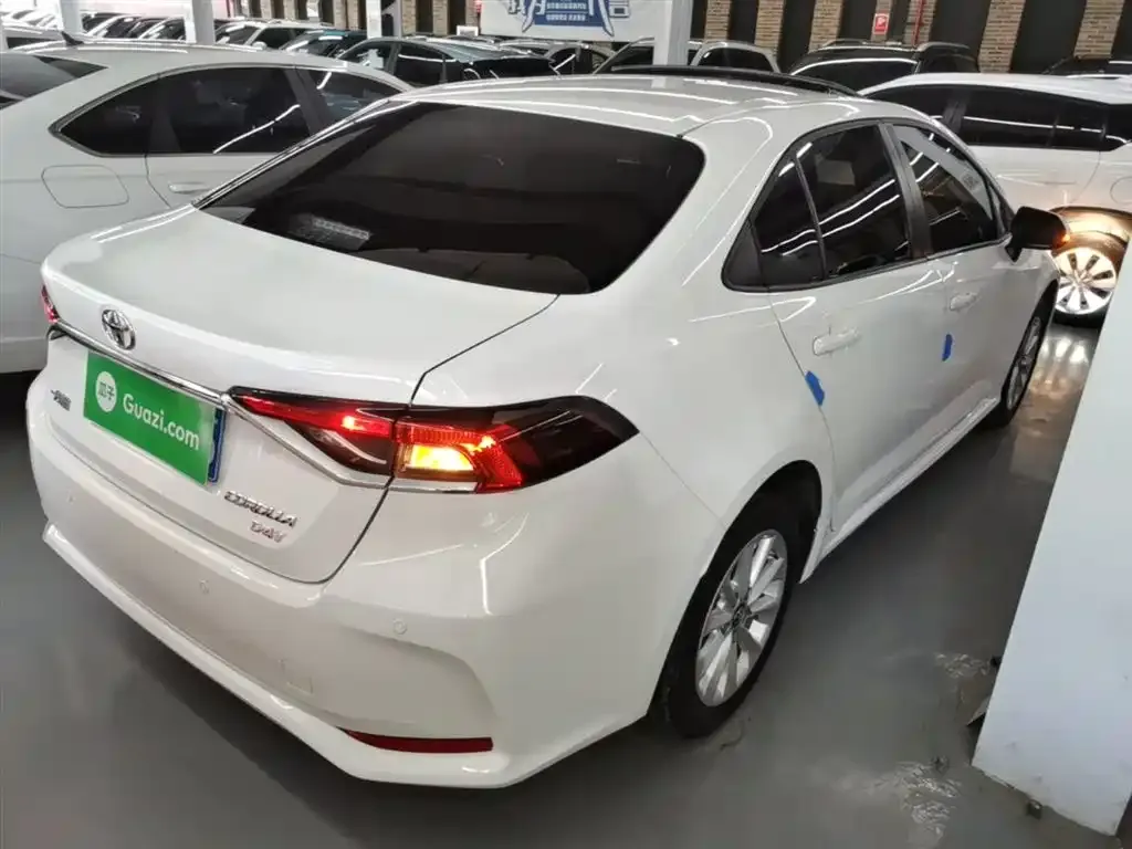 Toyota Corolla 2022 из CN, фото 10