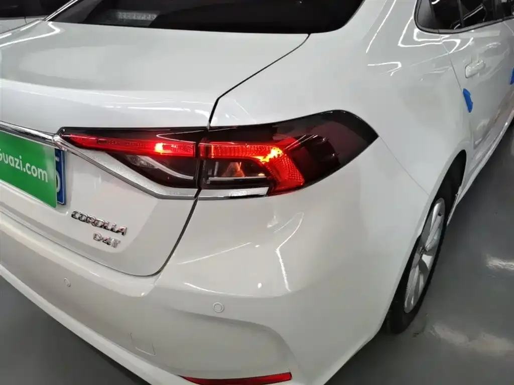 Toyota Corolla 2022 из CN, фото 7