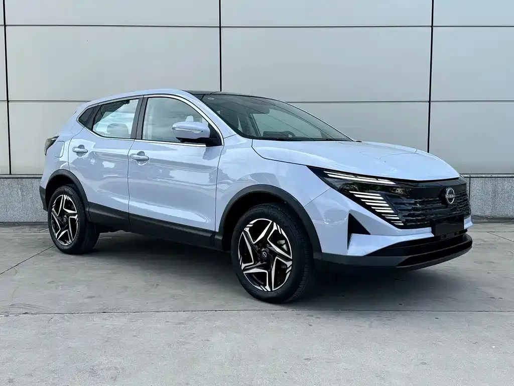 Nissan Qashqai — фото 9
