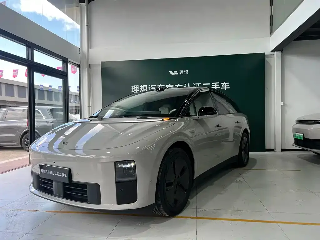 Li Auto i6