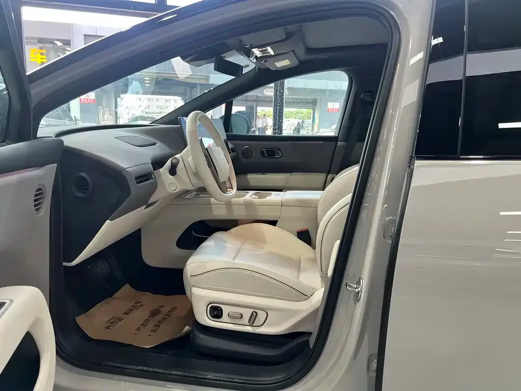 Li Auto i6 2025 из CN, фото 8