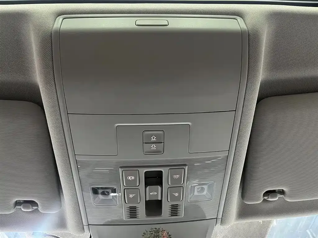 Volkswagen 途观L插电混动 — фото 9