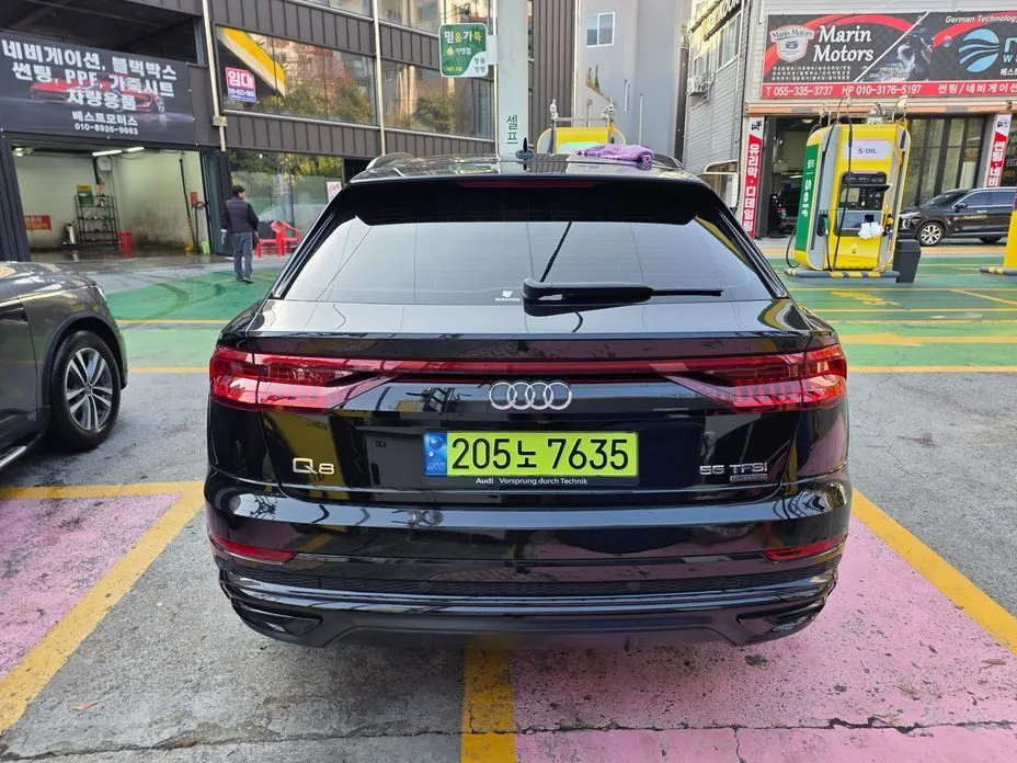 Audi Q8 2023 из KR, фото 4