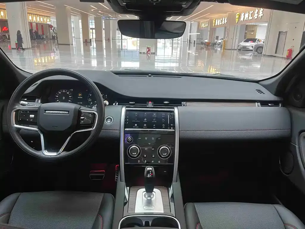 Land Rover Discovery Sport — фото 3