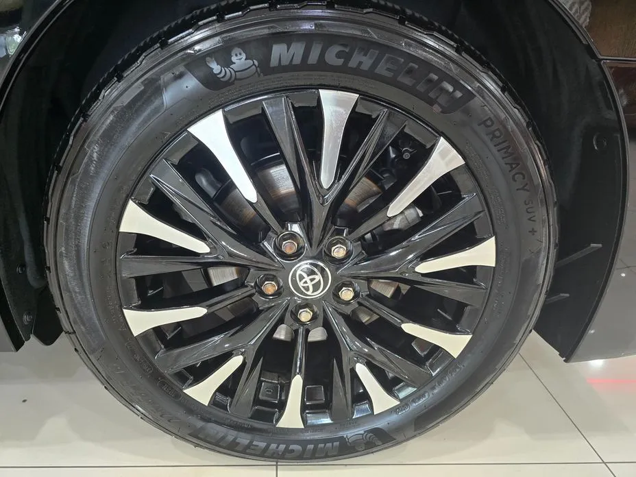 Toyota Alphard 2024 из KR, фото 2