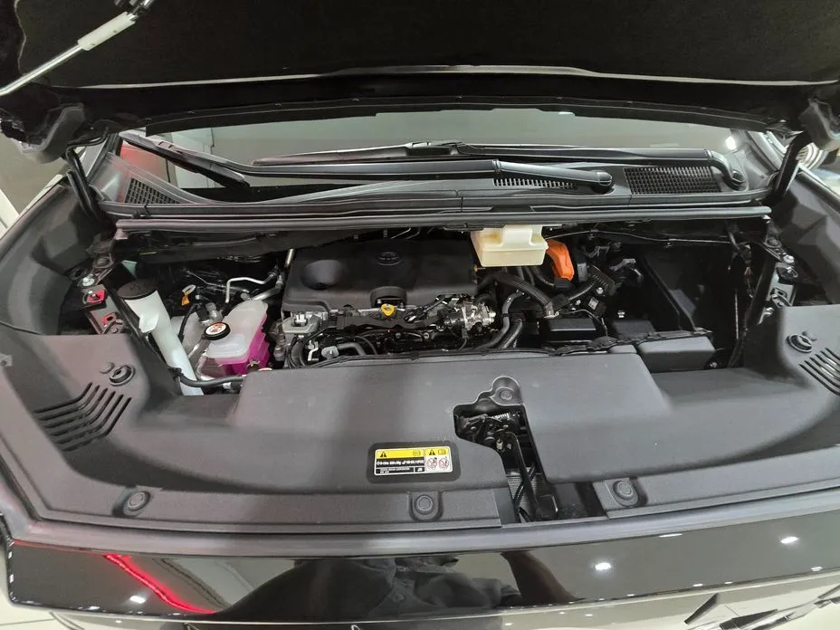 Toyota Alphard 2024 из KR, фото 10