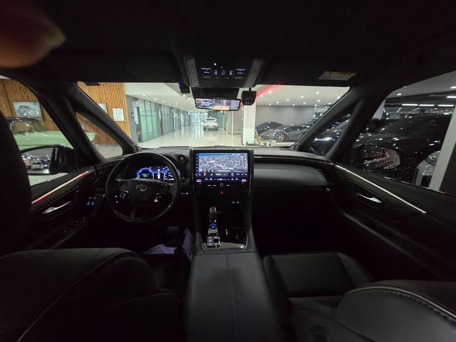 Toyota Alphard 2024 из KR, фото 6