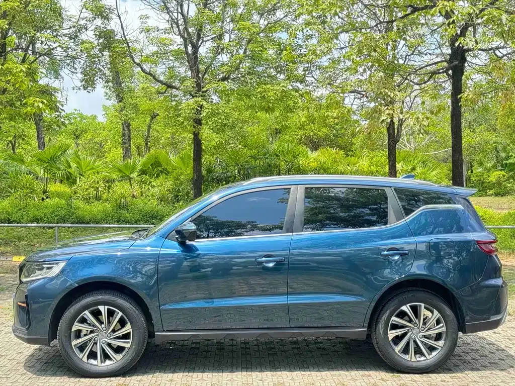 Geely Vision X6 — фото 8