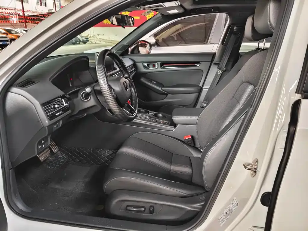 Honda Civic — фото 7