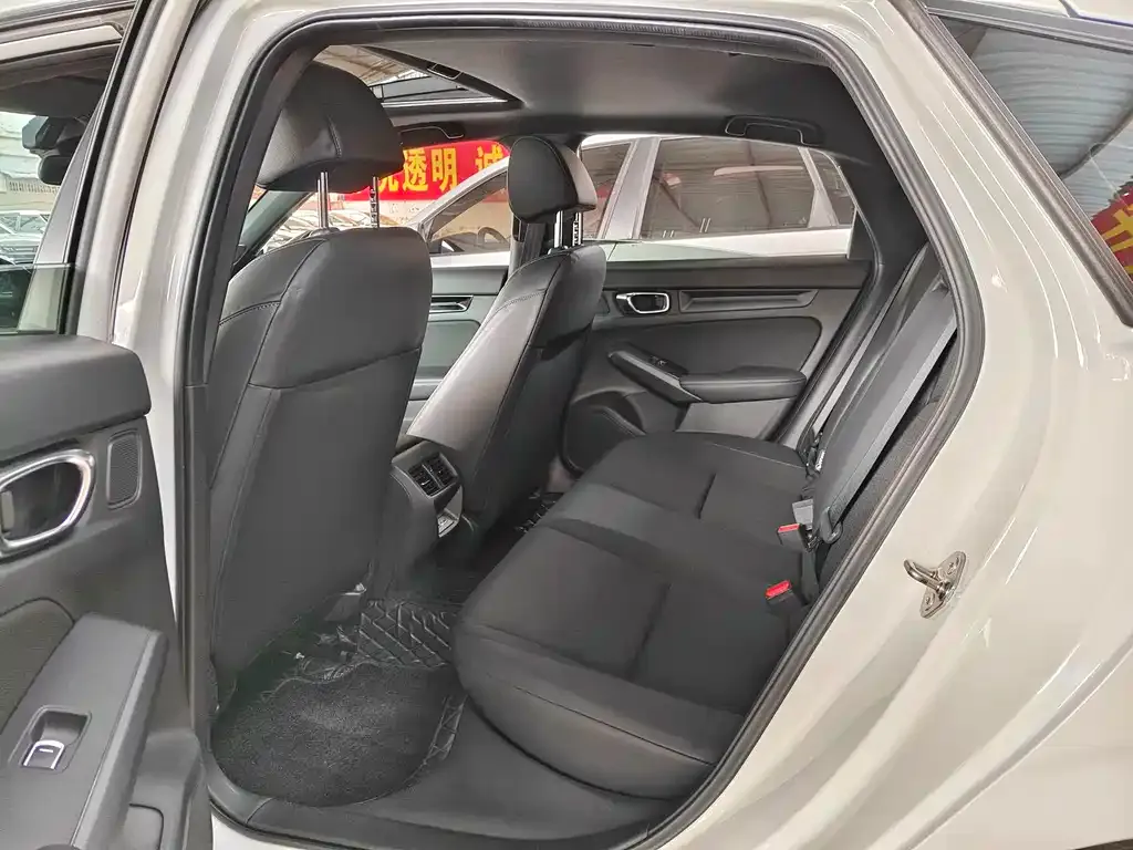 Honda Civic — фото 5