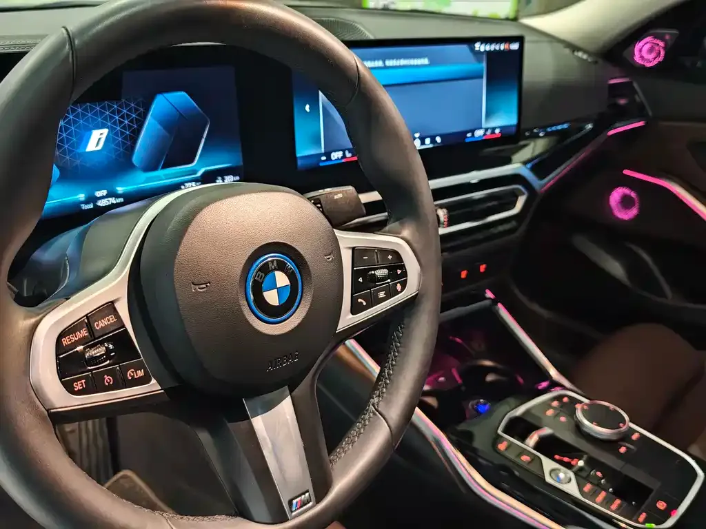 BMW i3 — фото 7