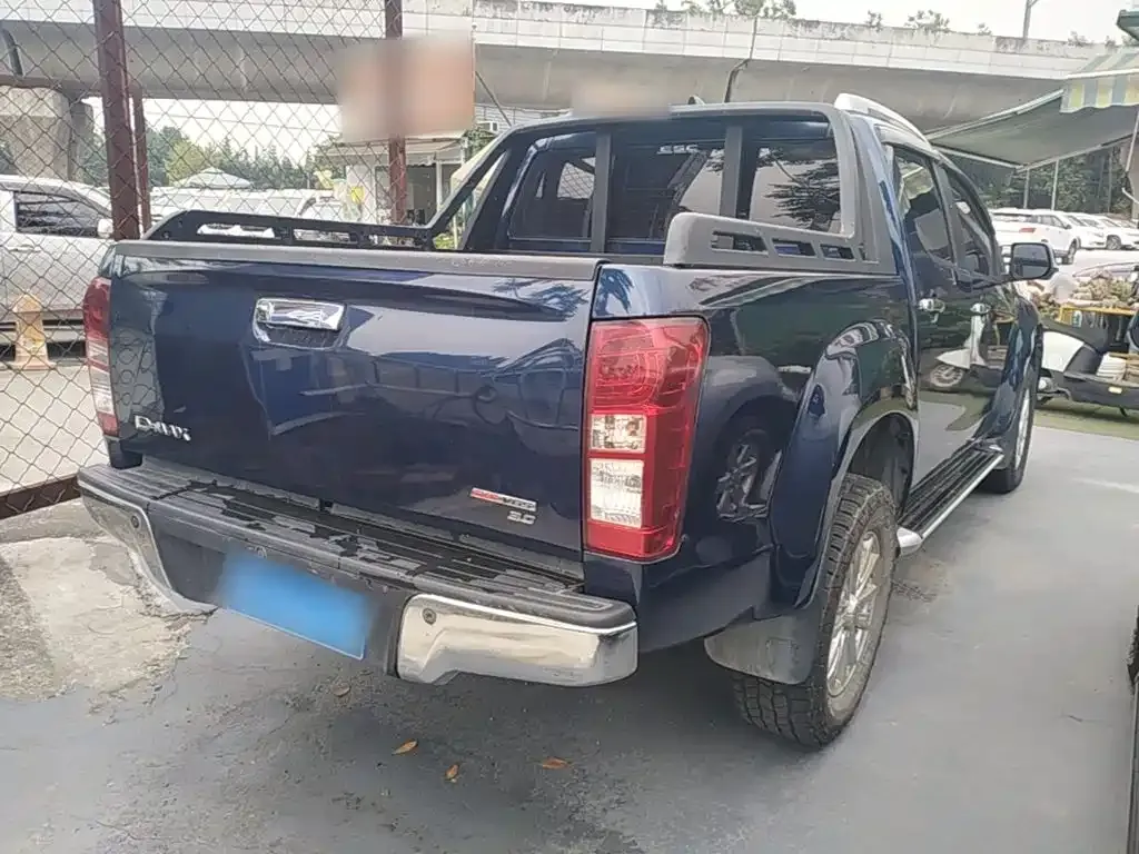 Isuzu D-MAX 2021 из CN, фото 8