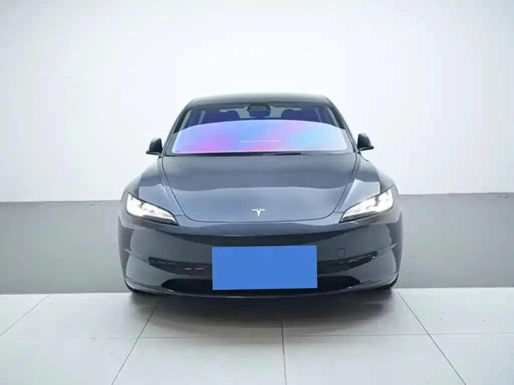 Tesla Model 3 — фото 6