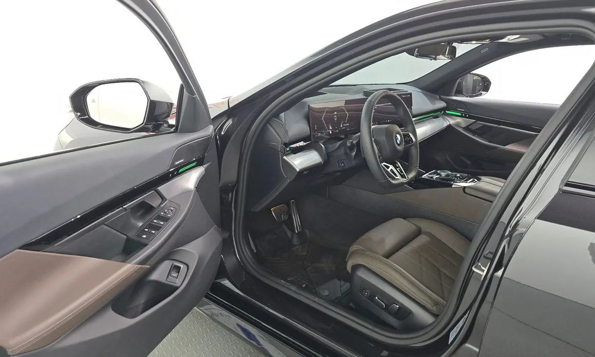 BMW 5-Series 2024 из KR, фото 6