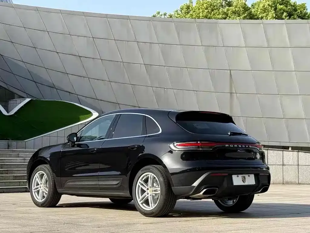 Porsche Macan — фото 8