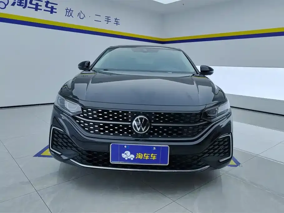 Volkswagen Passat — фото 6