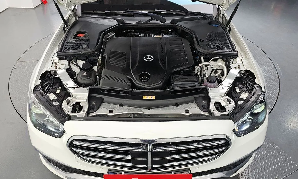 Mercedes-Benz E-Class 2022 из KR, фото 9