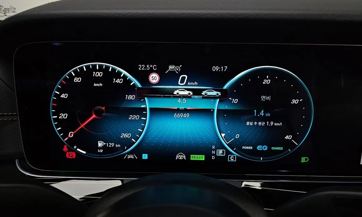 Mercedes-Benz E-Class 2022 из KR, фото 4
