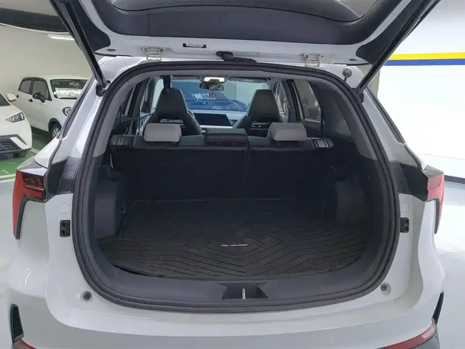 Changan CS75PLUS 2024 из CN, фото 4