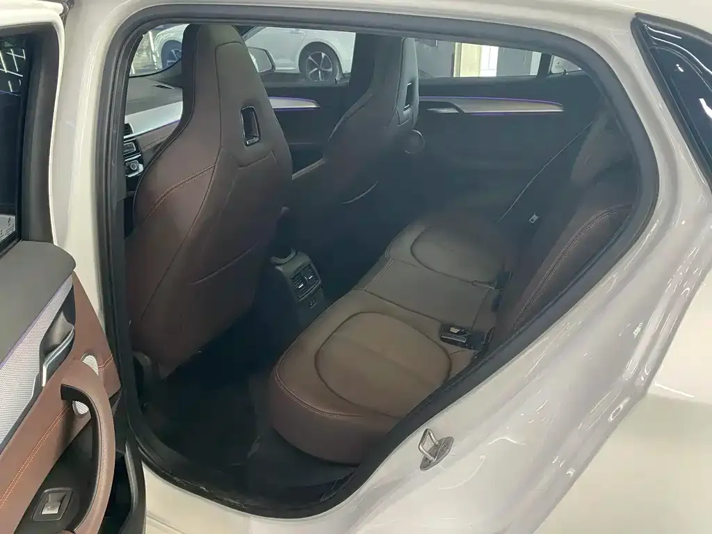BMW X2 2021 из CN, фото 2