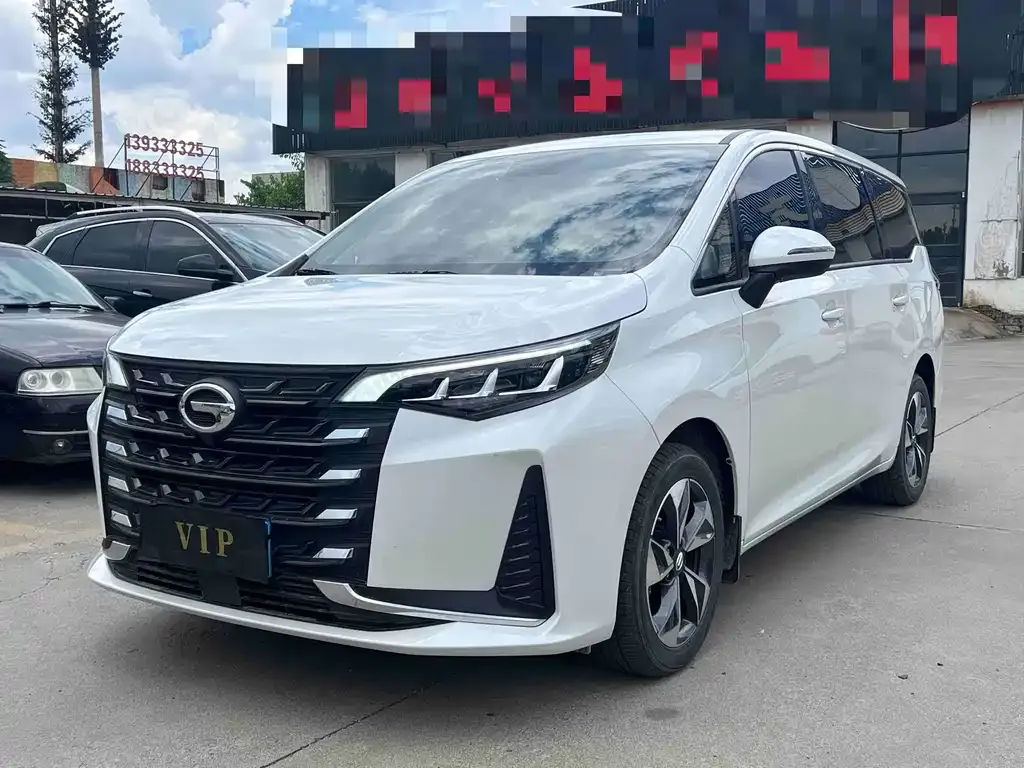 GAC Motor Trumpchi M6 — фото 1