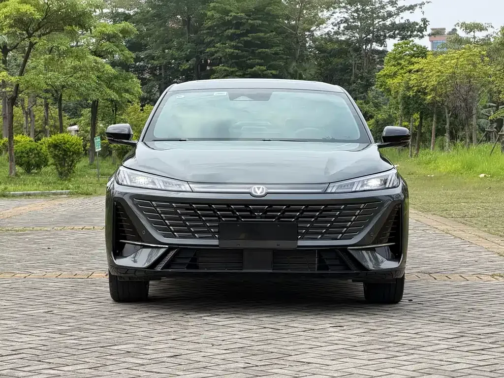 Changan Eado 2025 из CN, фото 7