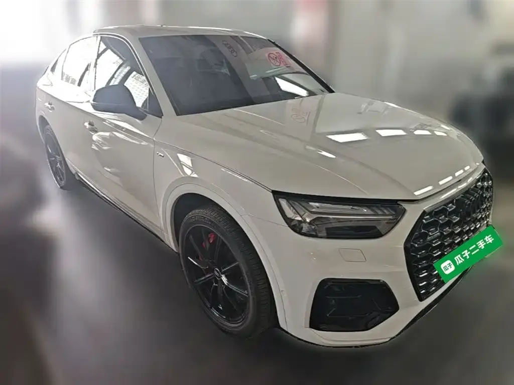 Audi Q5L Sportback — фото 8