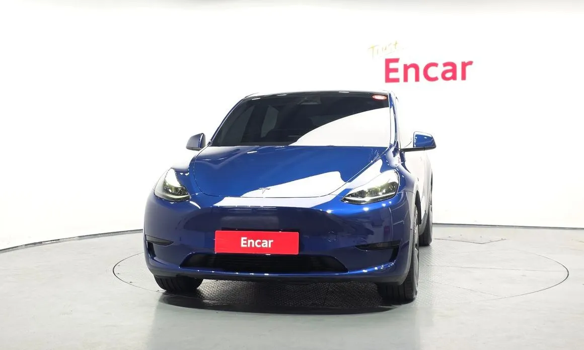 Tesla Model Y — фото 9