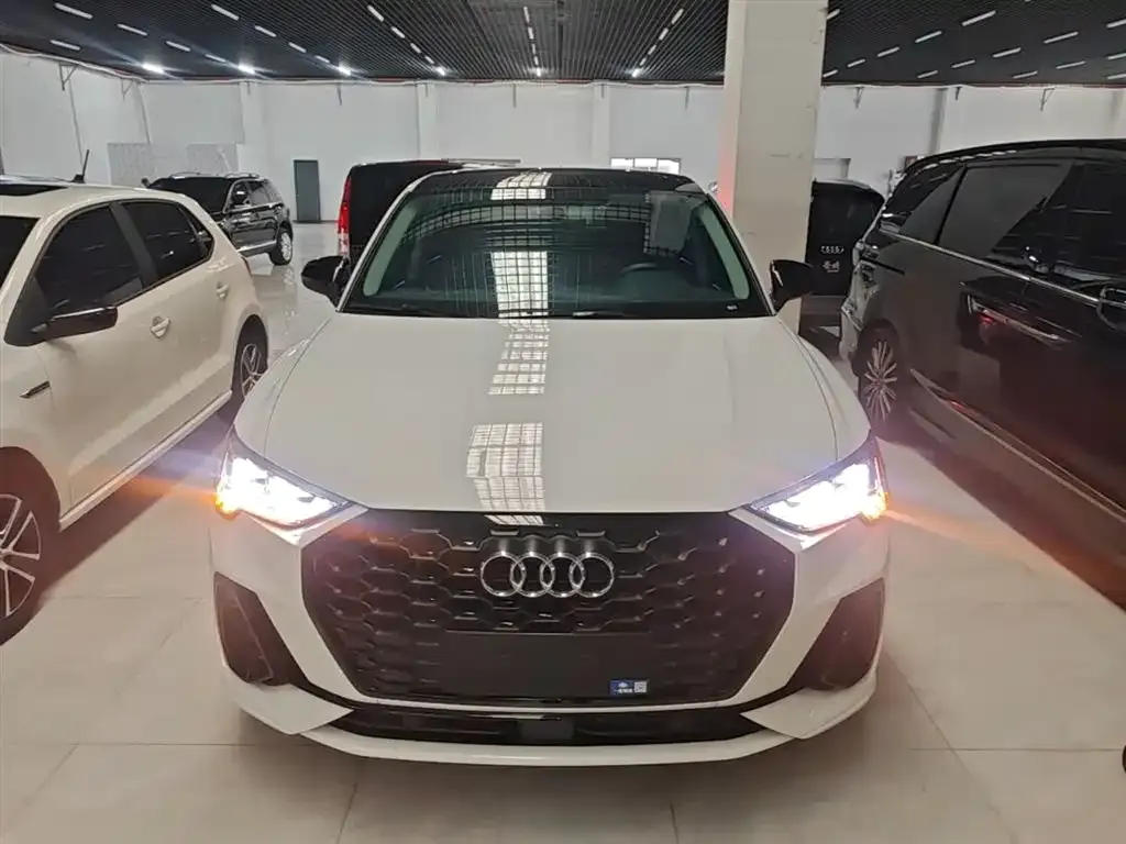 Audi Q3 Sportback — фото 5