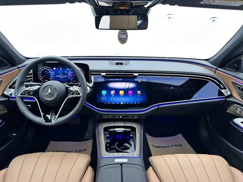 Mercedes-Benz E-Class — фото 10