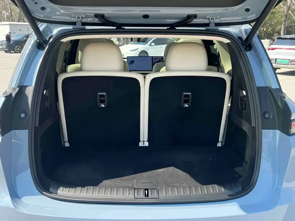 Li Auto i8 2025 из CN, фото 10