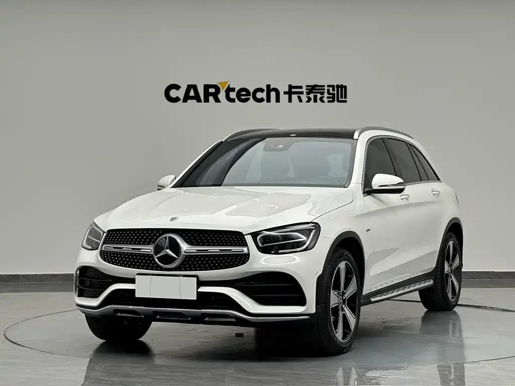 Mercedes-Benz GLC — фото 1