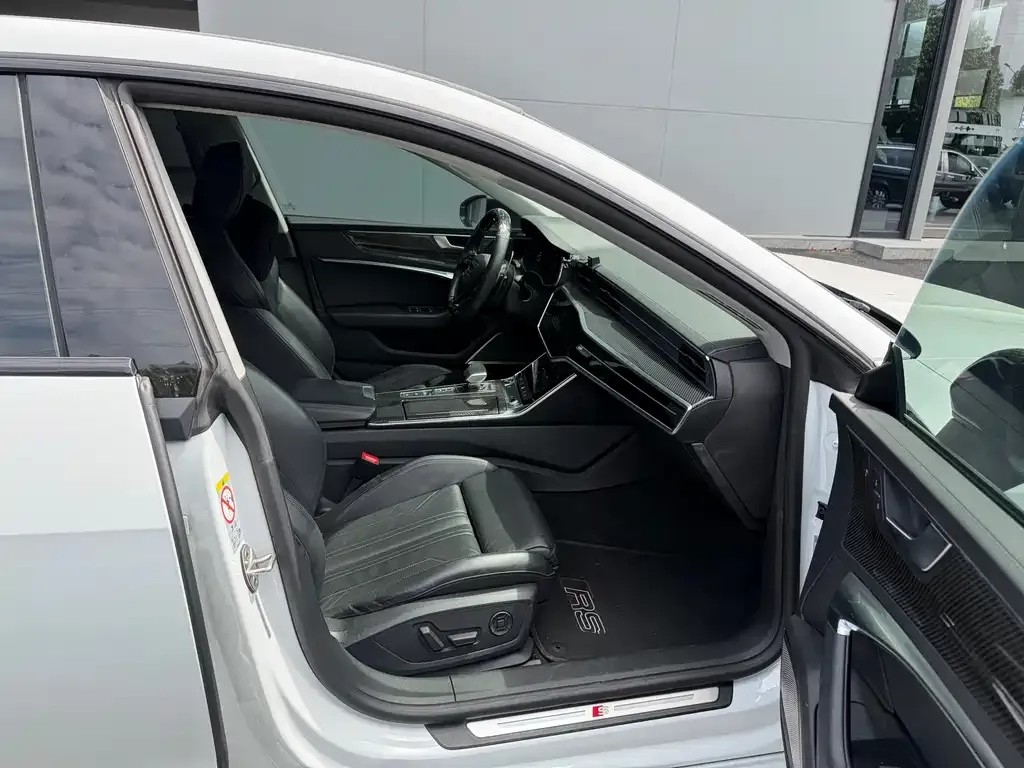 Audi A7 2021 из CN, фото 8