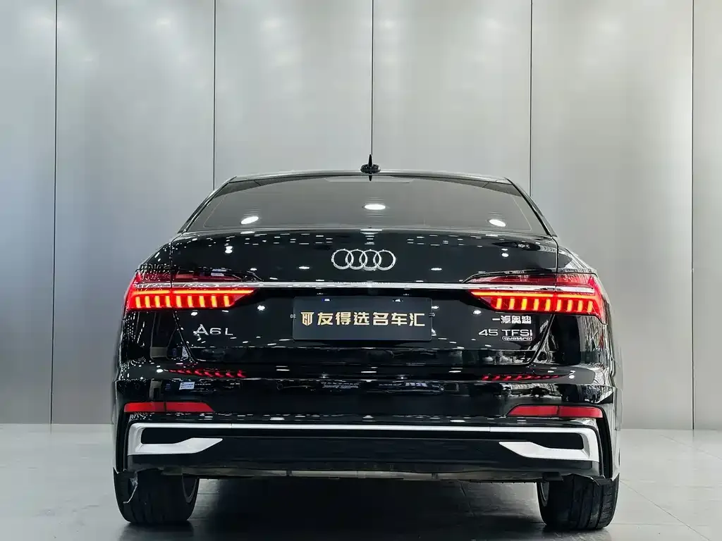 Audi A6L — фото 5