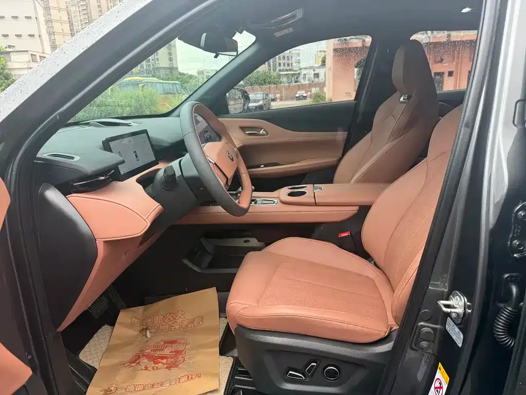Changan UNI-Z 2024 из CN, фото 3