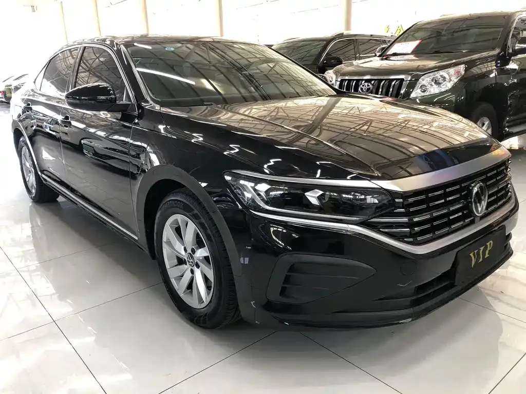 Volkswagen Passat — фото 6