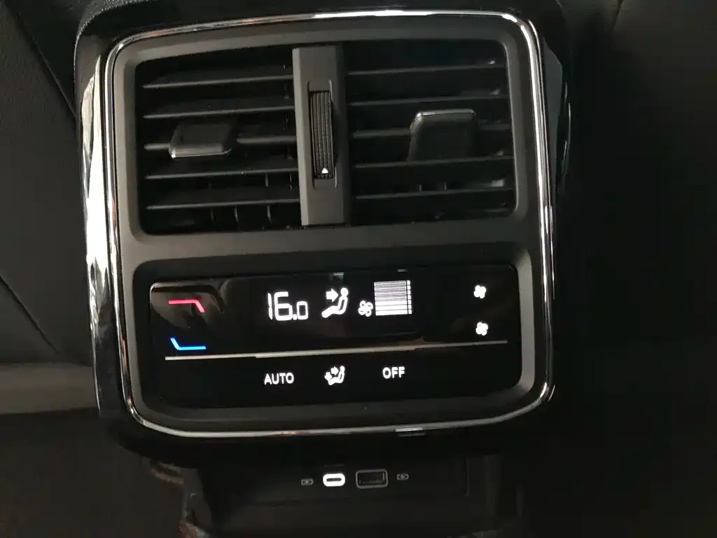 Volkswagen Passat — фото 3