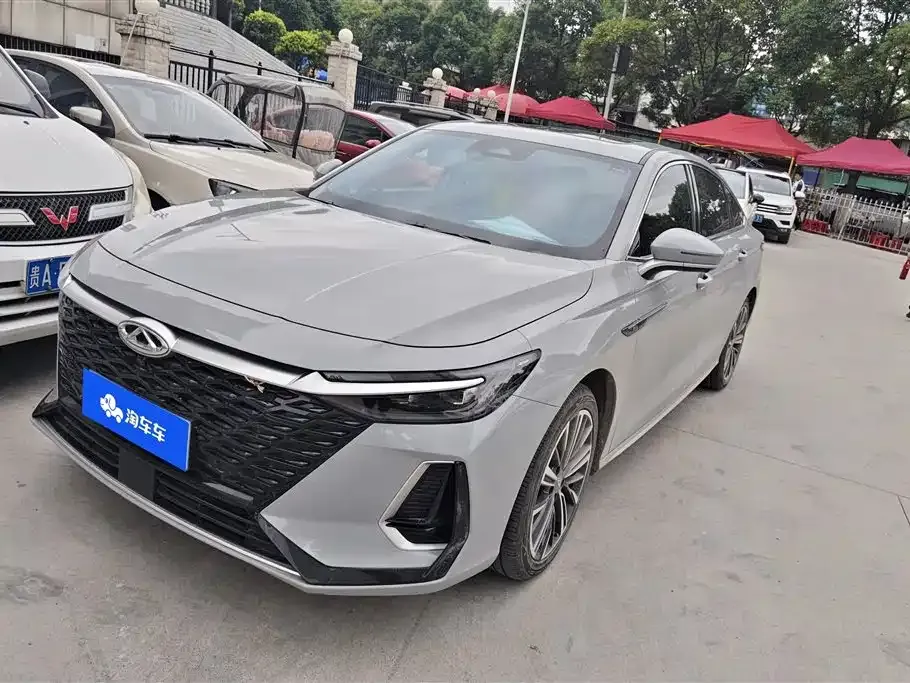 Chery Arrizo 8
