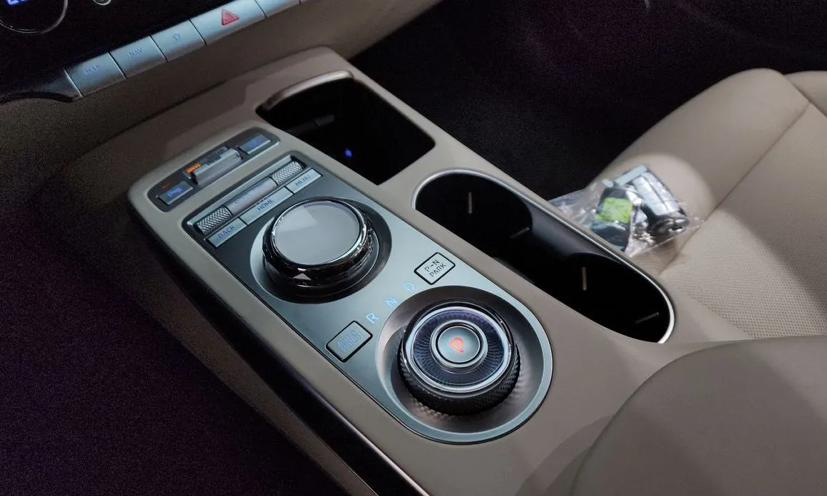 Genesis GV70 2023 из KR, фото 10