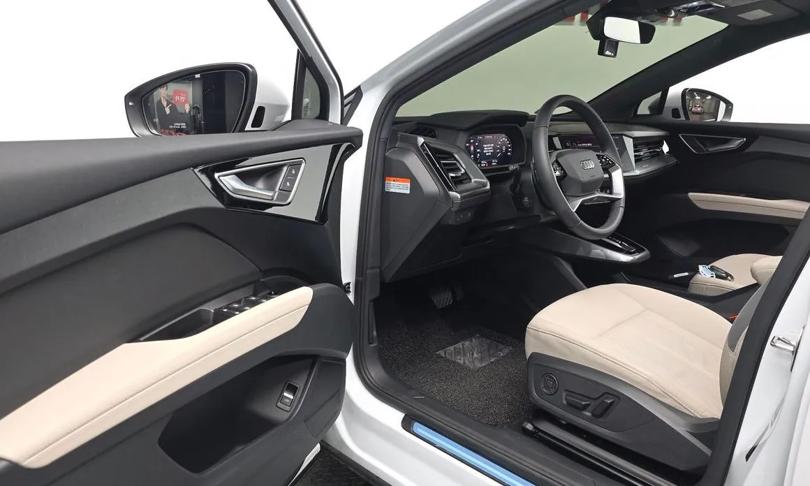 Audi Q4 e-tron 2025 из KR, фото 7