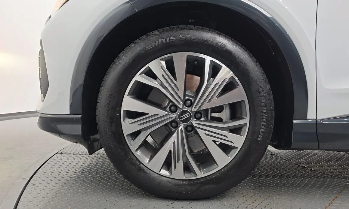 Audi Q4 e-tron 2025 из KR, фото 5