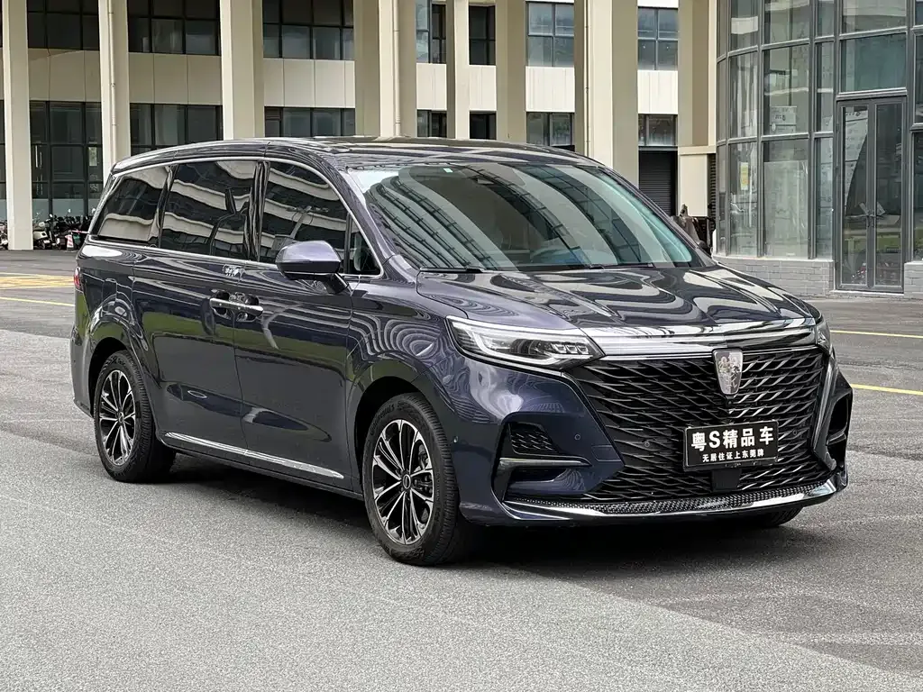 Roewe iMAX8 — фото 10