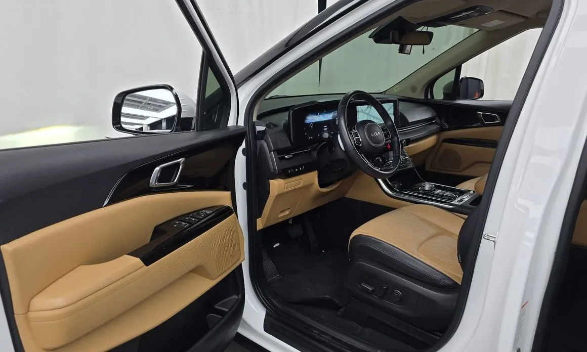 Kia Carnival 2023 из KR, фото 9