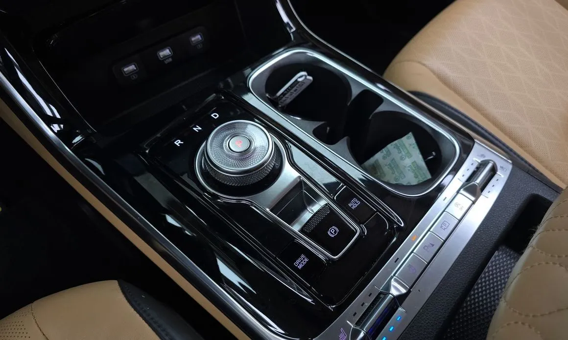 Kia Carnival 2023 из KR, фото 3