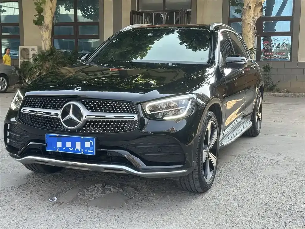 Mercedes-Benz GLC — фото 1