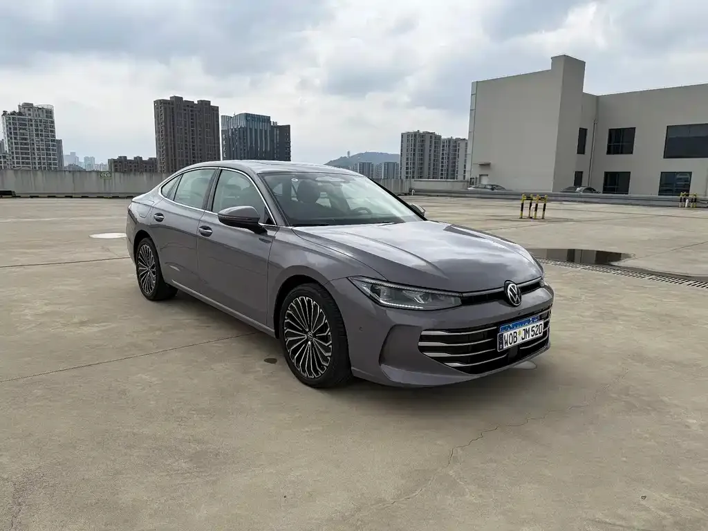 Volkswagen Passat — фото 3
