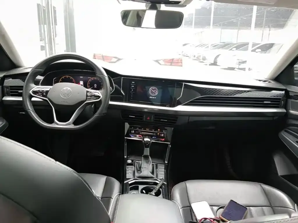 Volkswagen Passat — фото 9