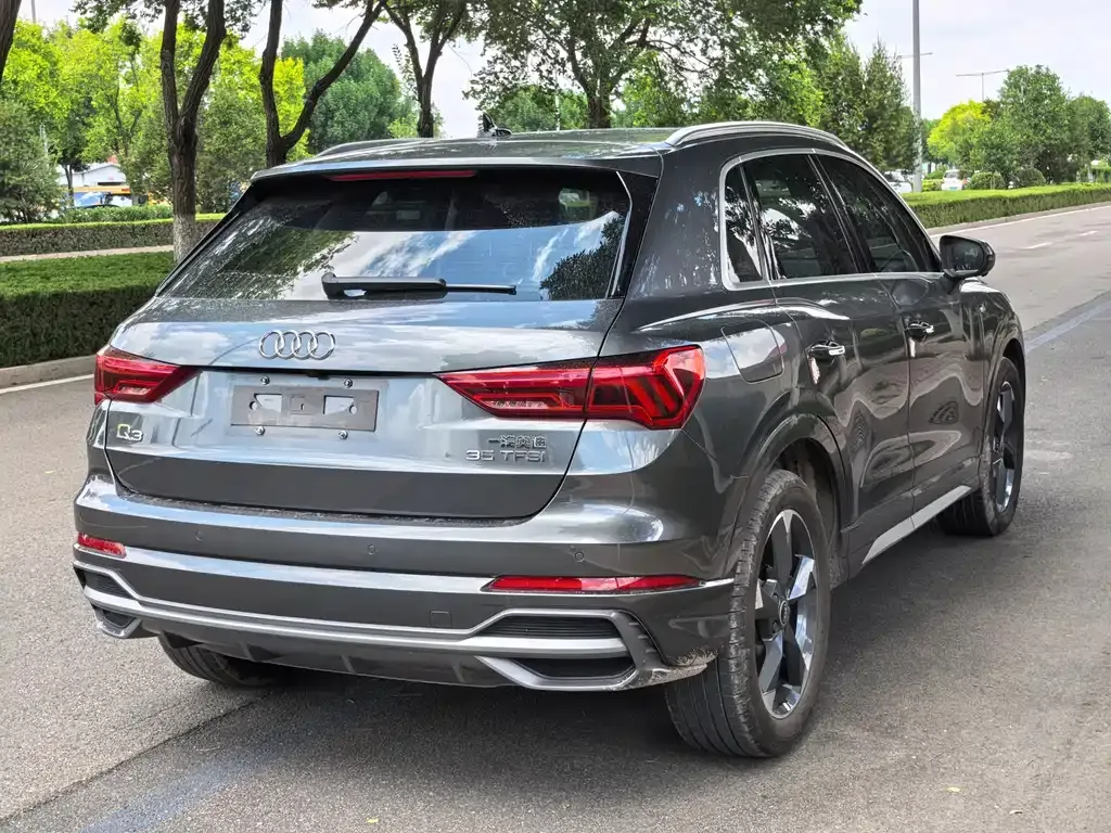 Audi Q3 — фото 2