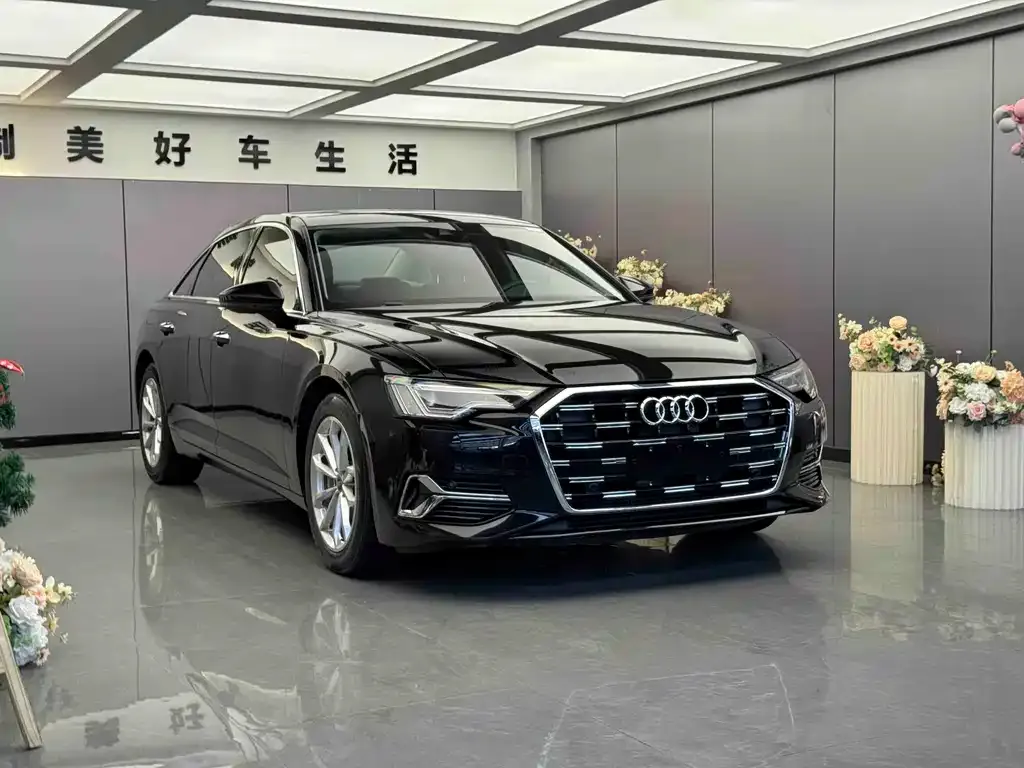 Audi A6L — фото 2