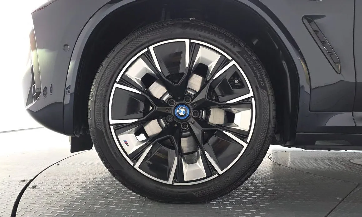 BMW iX3 2023 из KR, фото 5